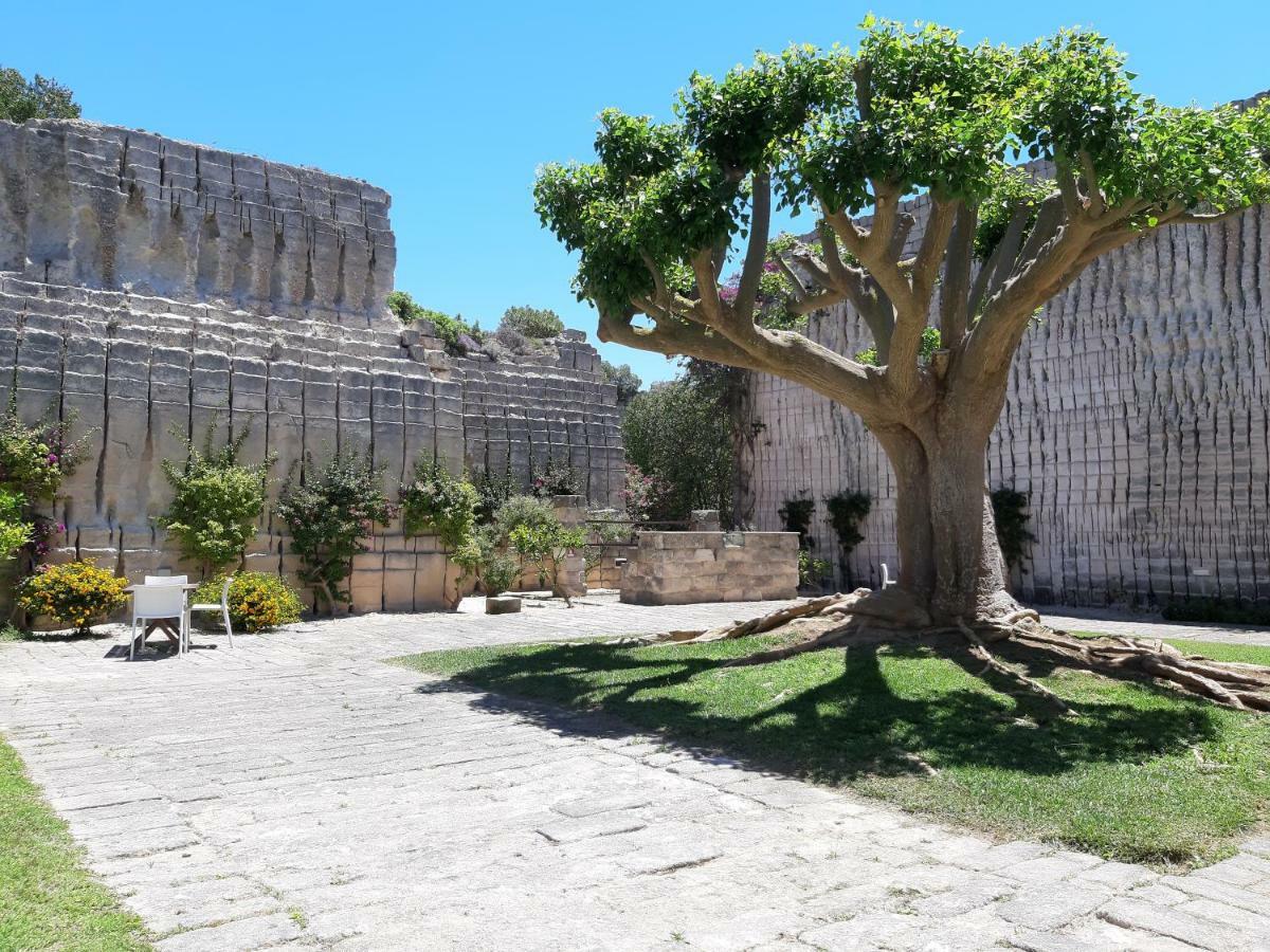 Hotel Delle Cave Favignana Exterior photo